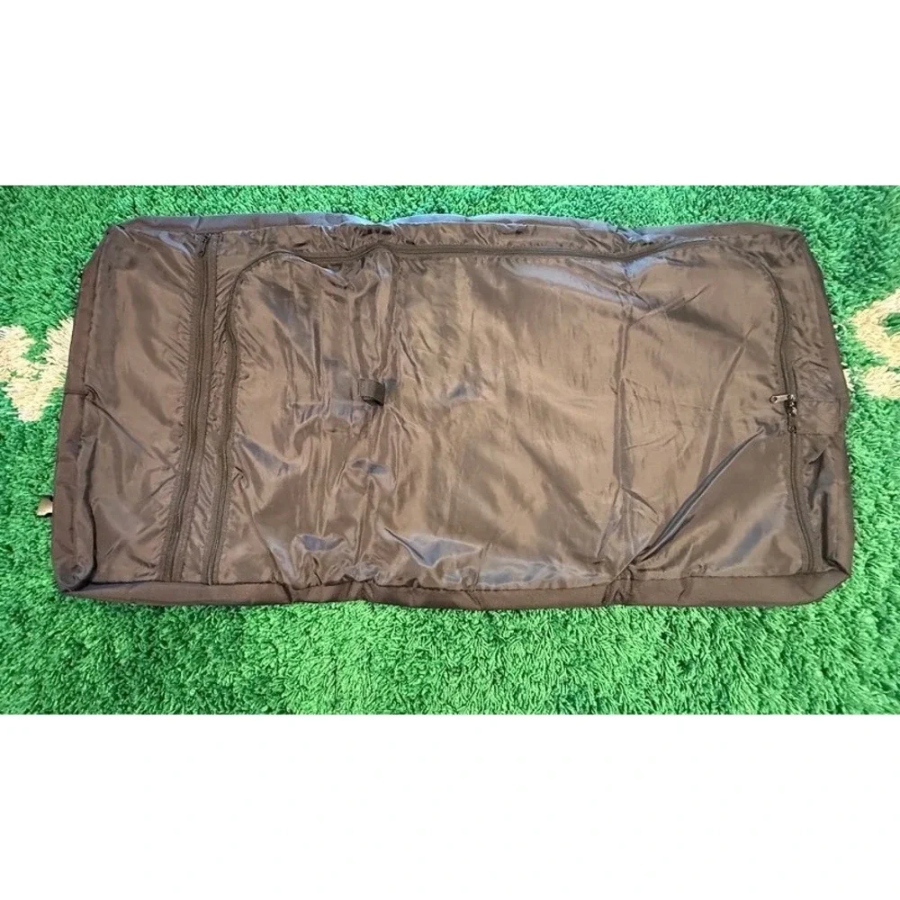 UNLV Rebels Garment Bag Unisex OS Black Excellent NCAA‎ Collegiate Travel Suit